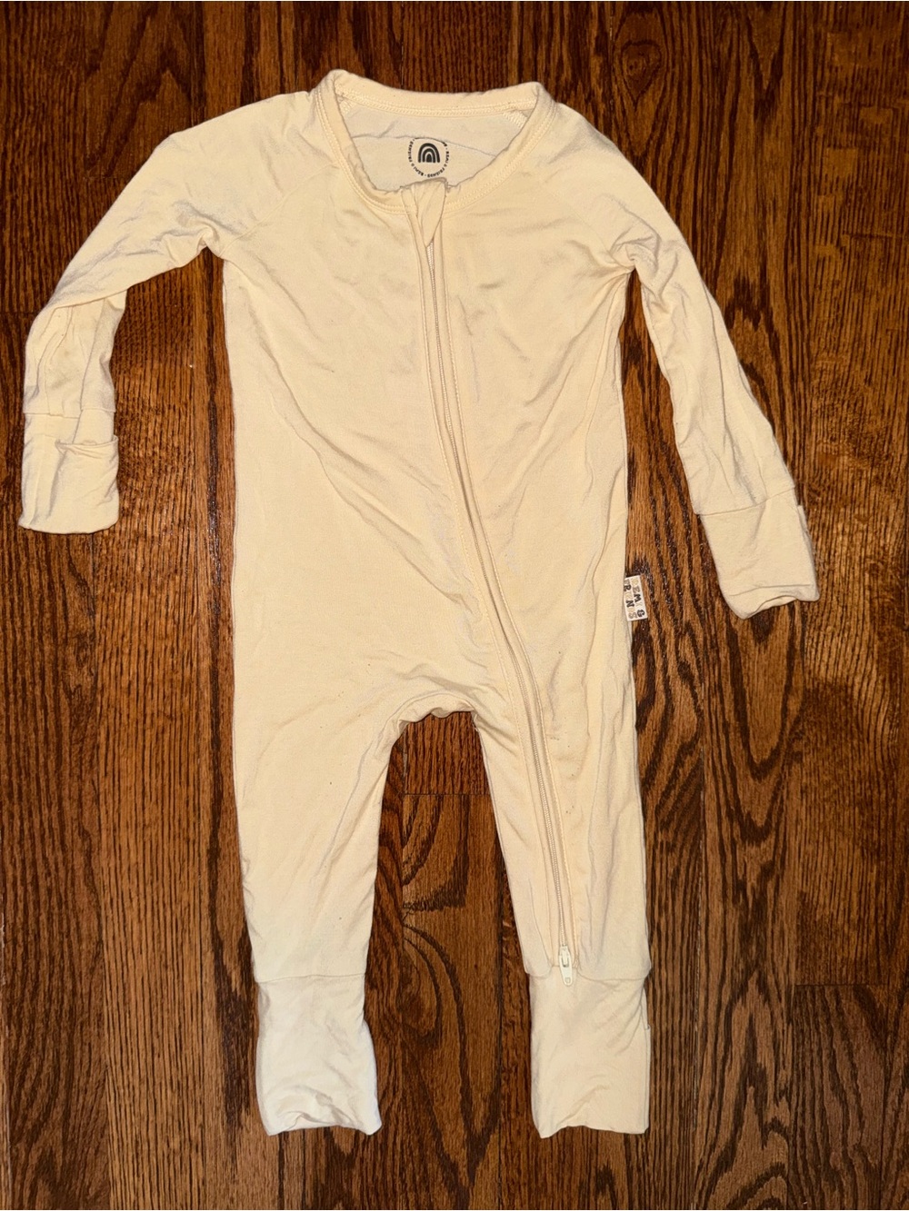 Remi & Friends Cream Zip-Front Long Sleeve Footie